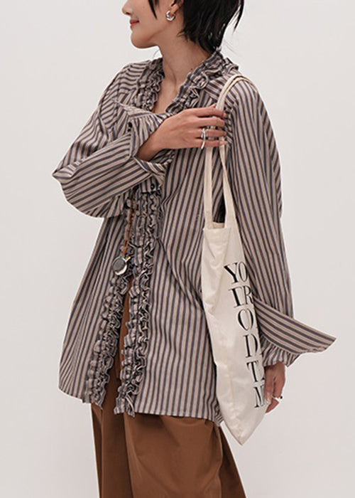 Dam T-shirt med V-ringning och Rynkor 4