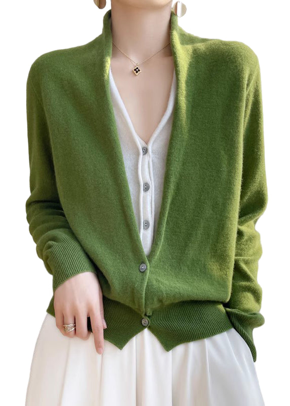 Kvinna V-ringad Tröja med Knapp och Patchwork 0