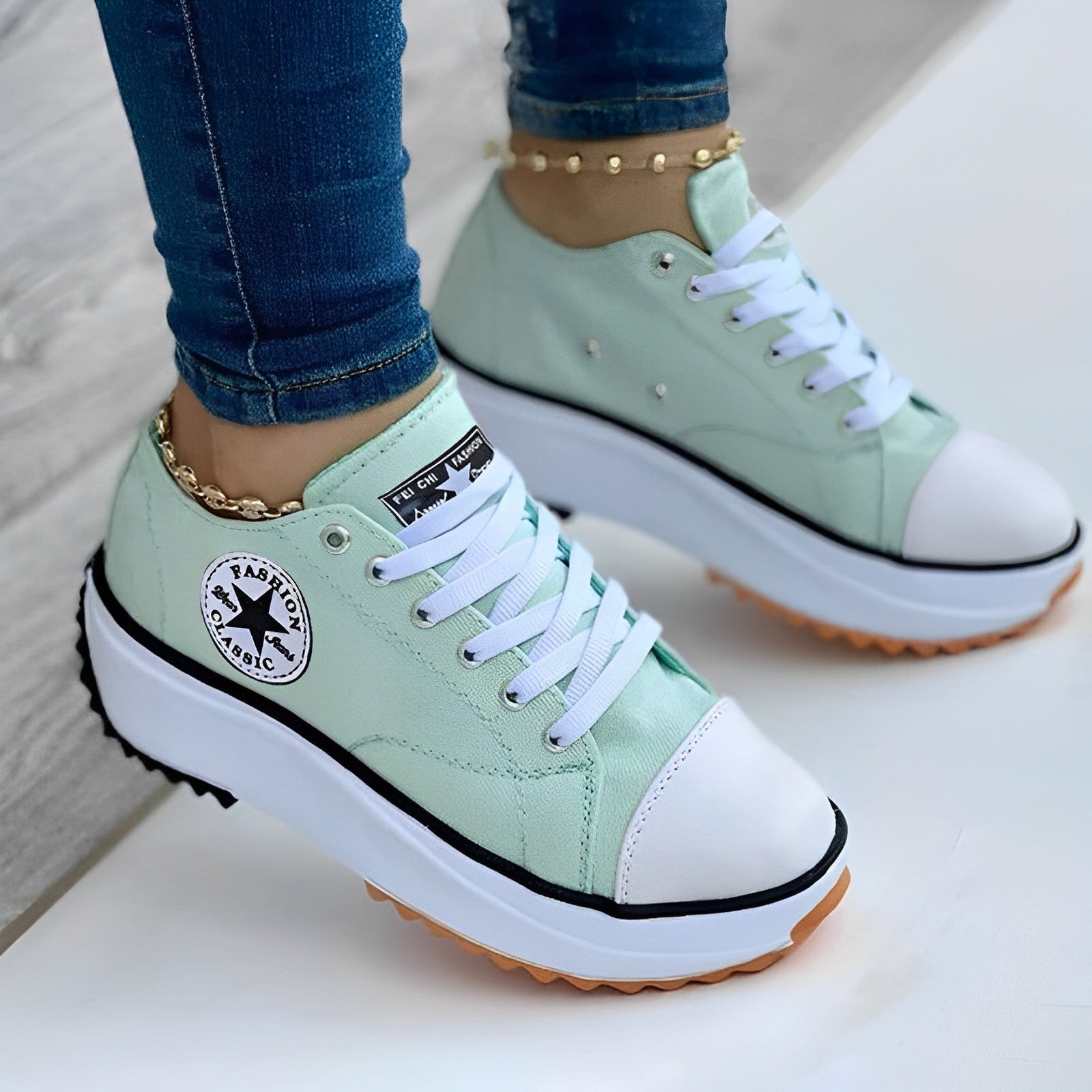 Kvinnors Canvas Sneakers med Mångsidig Stil 2