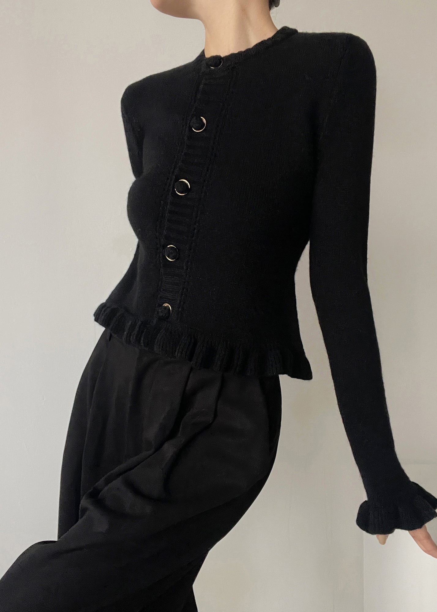 Kvinnors Cardigan O-Hals med Volangdetaljer 2