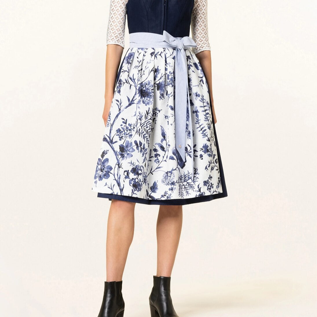 Kvinnors Dirndlklänning Blommönster Polyester med Schürze 3