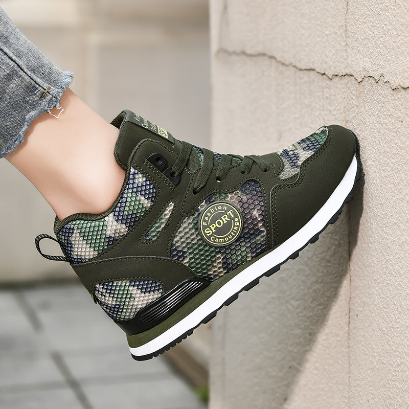 Kvinnors Höga Sneakers Kamouflagedesign Trendiga och Bekväma 2