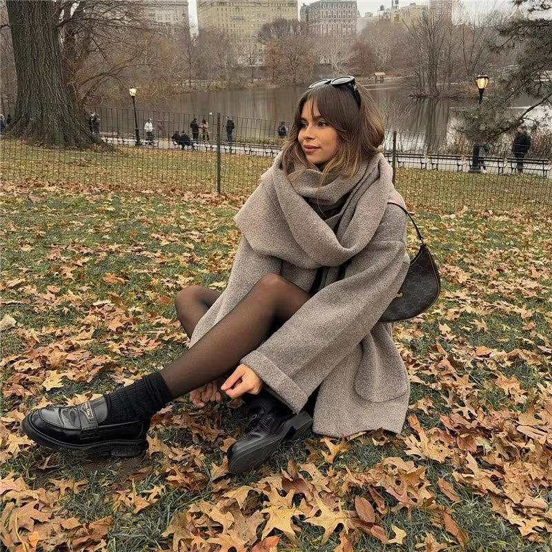 Kvinnors Kappa med Integrerad Sjal Modern Stil 3