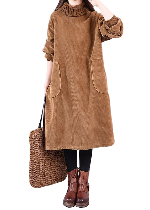 Kvinnors Klänning i Kordfløyel med Hög Krage och Långa Ärmar 0