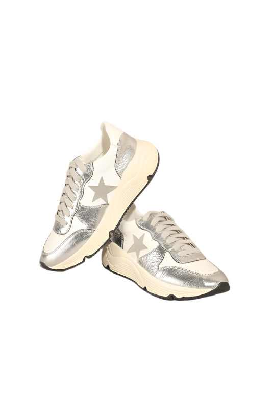 Sneakers för män i atletisk stil i silver 0