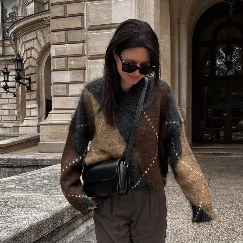 Stickad Dam Tröja Med Geometriska Mönster och Glittrande Detaljer 1