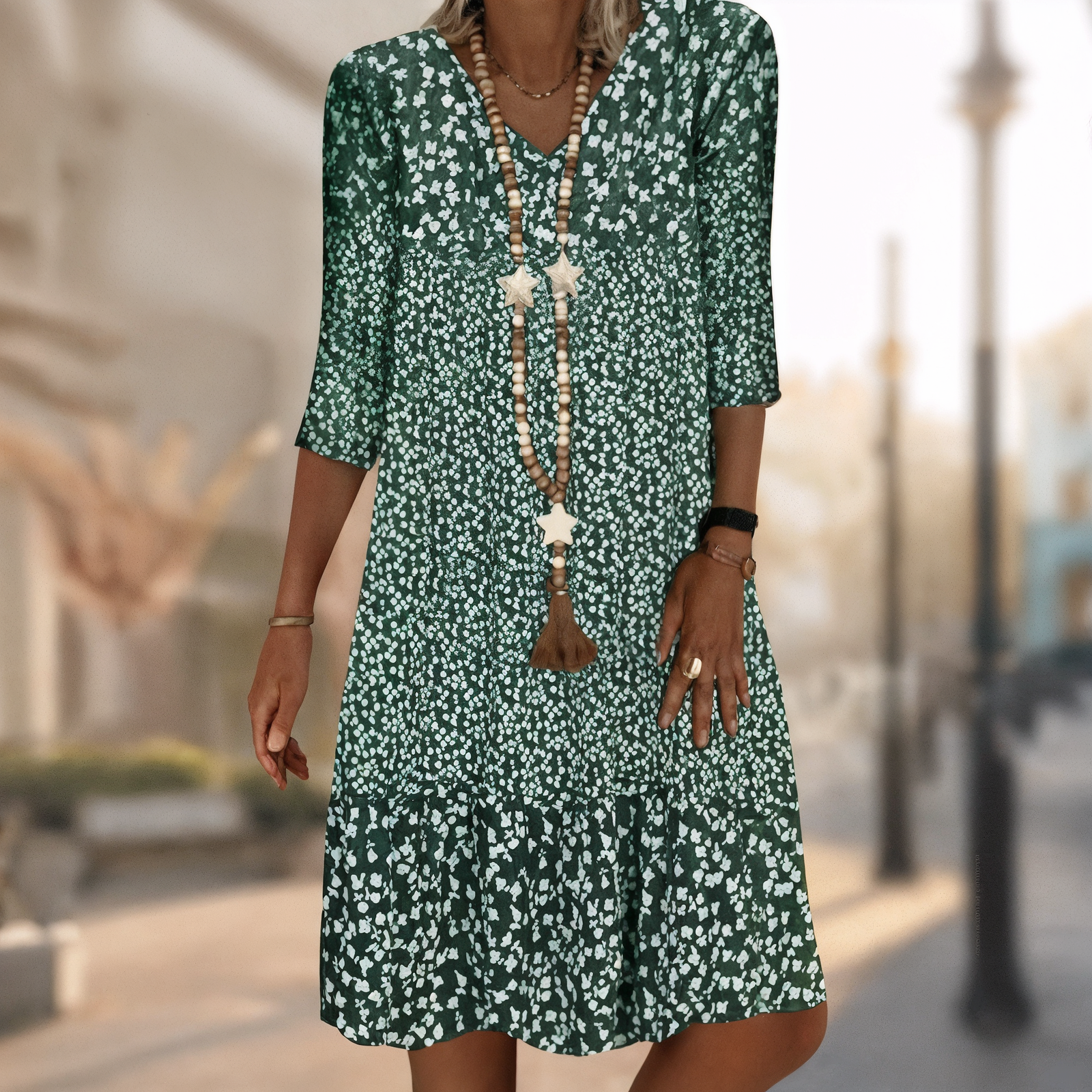 Kvinnors Klänning | Elegant Tidlös Design | Bekväm Passform i Högkvalitativt Tyg