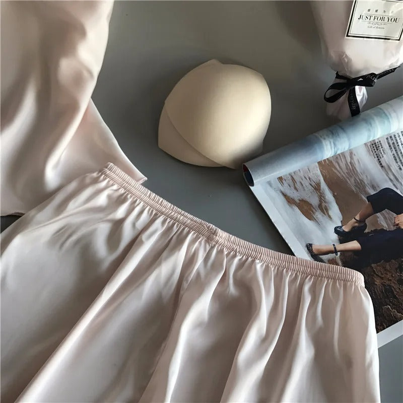 V-Neck Satin-stil Sleepwear Set för kvinnor