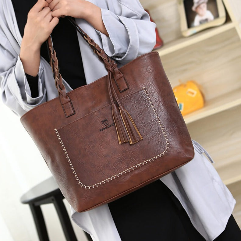 Skulderväska i läderstil för kvinnor