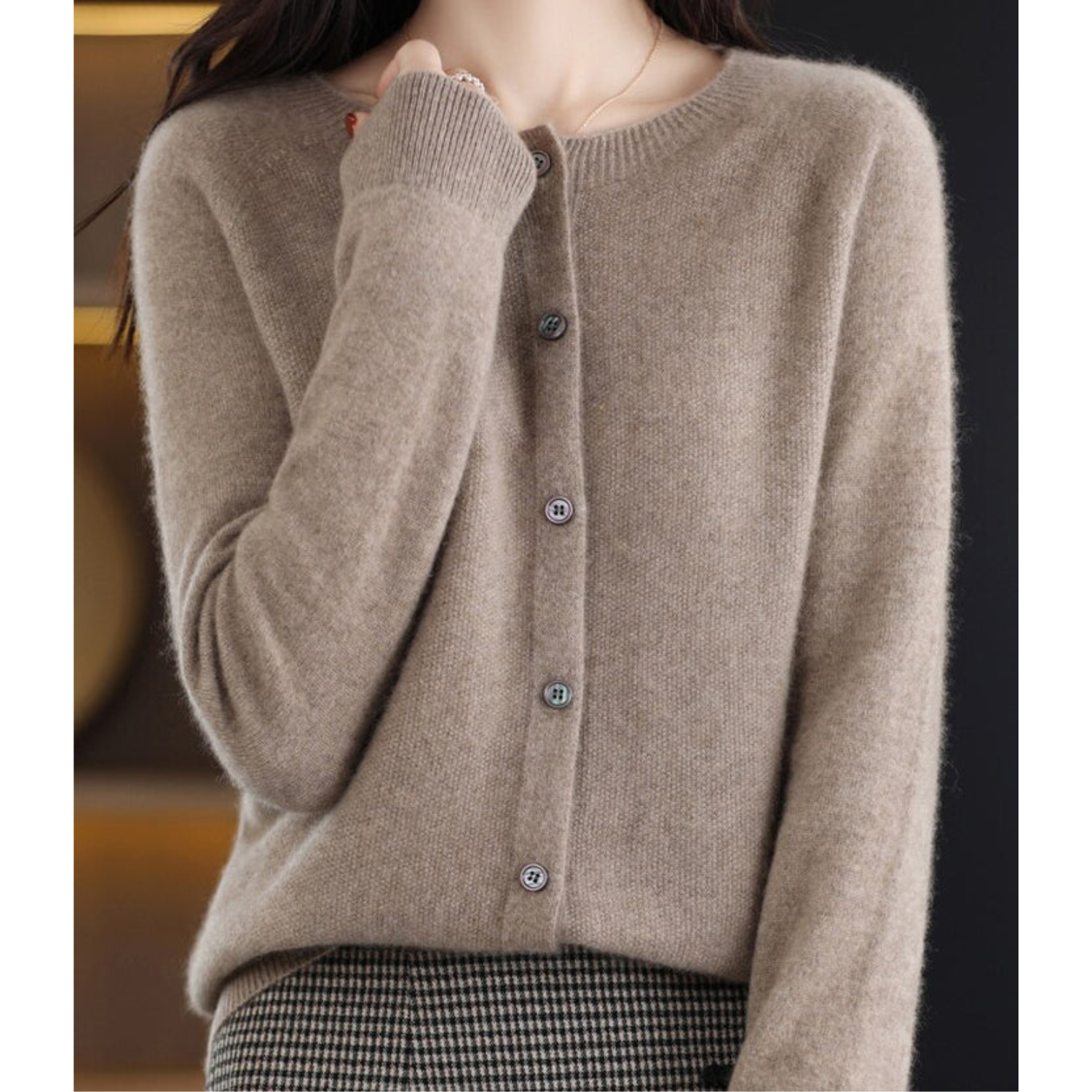Variant image for Dam O-hals Cardigan i 100% Ull-25