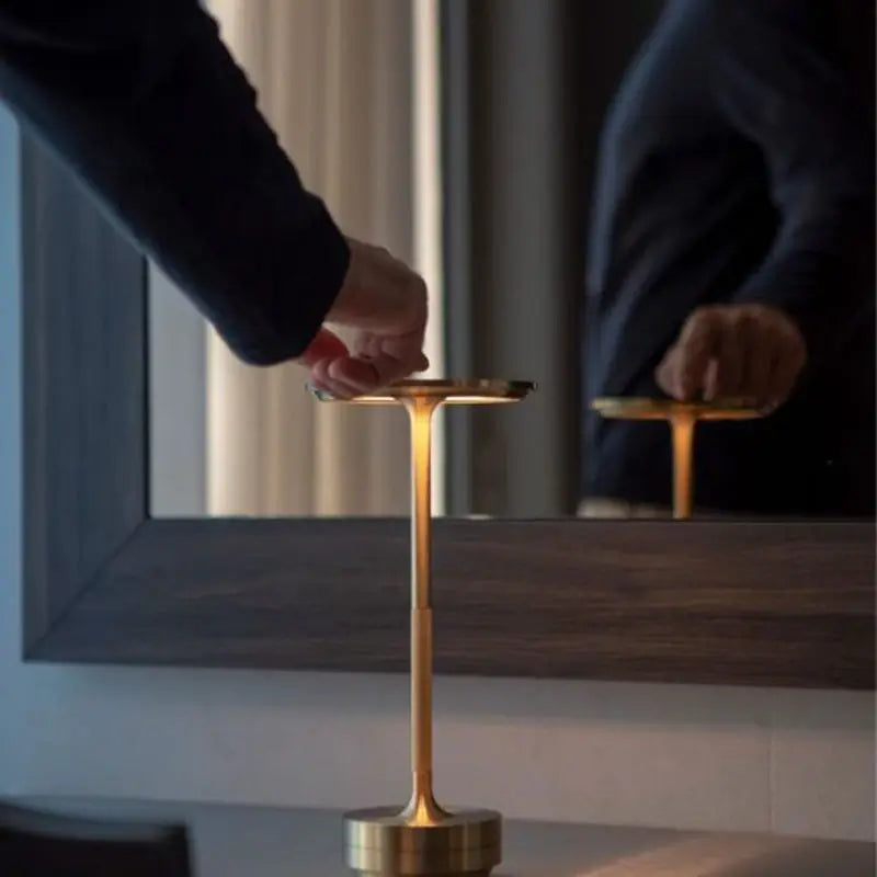Aluminum Touch Switch Lamp