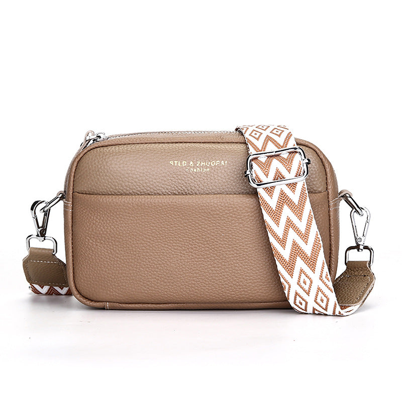 Crossbody-väska i läder av hög kvalitet - 22x15x8 cm