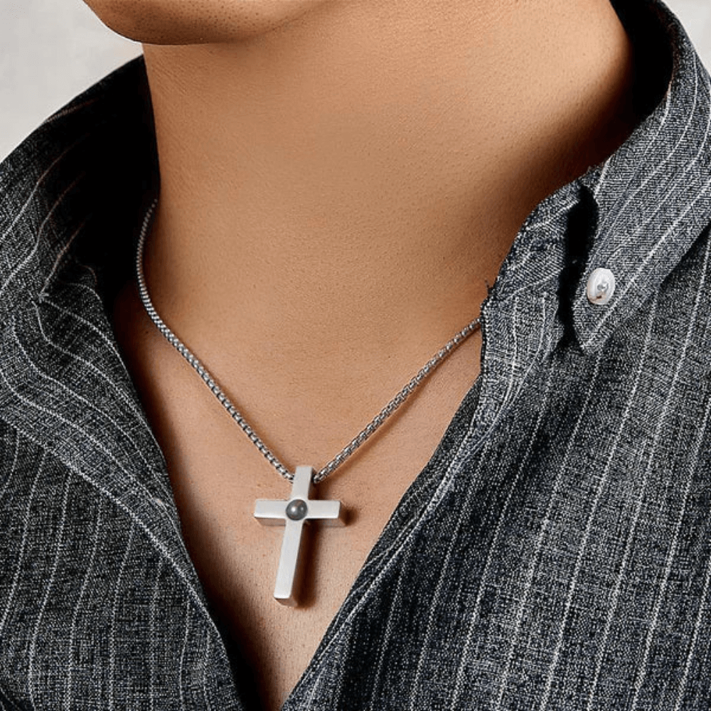 Fotoprojektion Kors Halsband