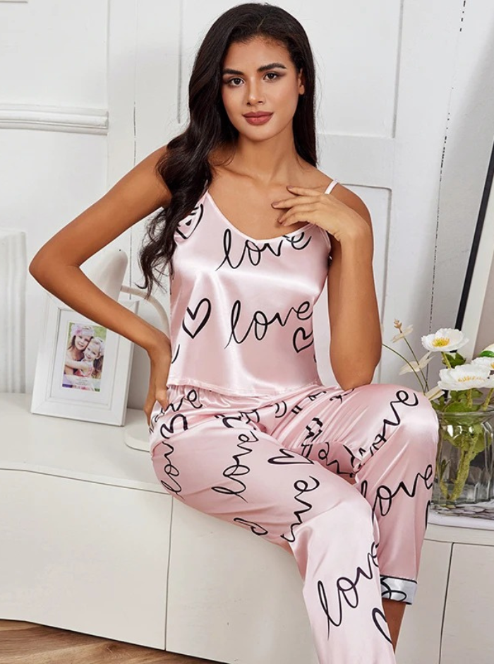 Pyjamasset i Satin-stil för kvinnor