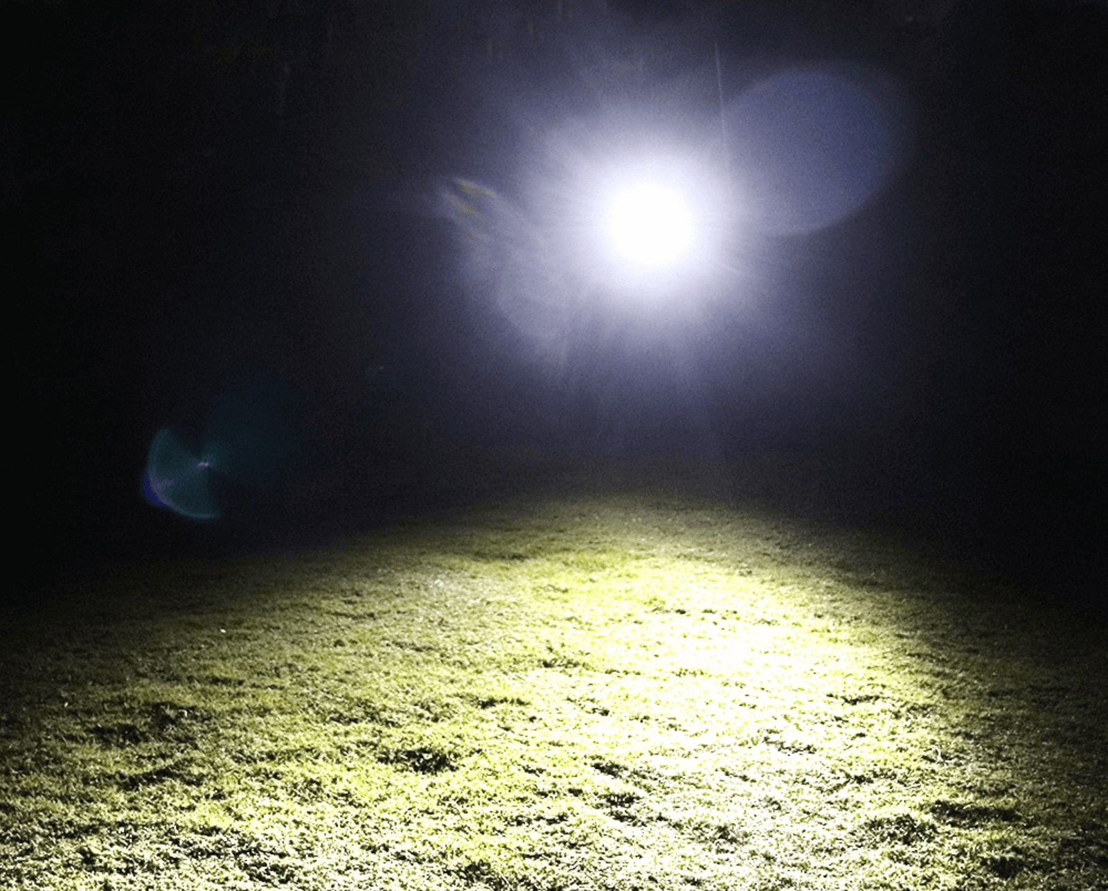 Uppladdningsbar Nyckelring Ficklampa