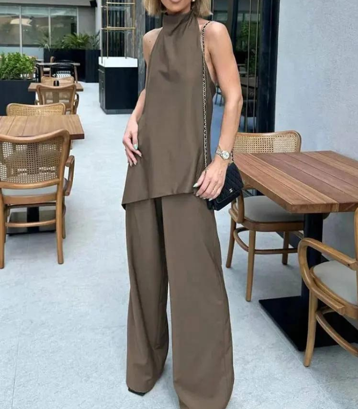 Chic Halter Top & Byxor Set