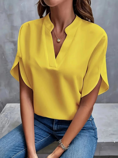 Dam Blus med Skräddarsydd Design och V-ringning 2