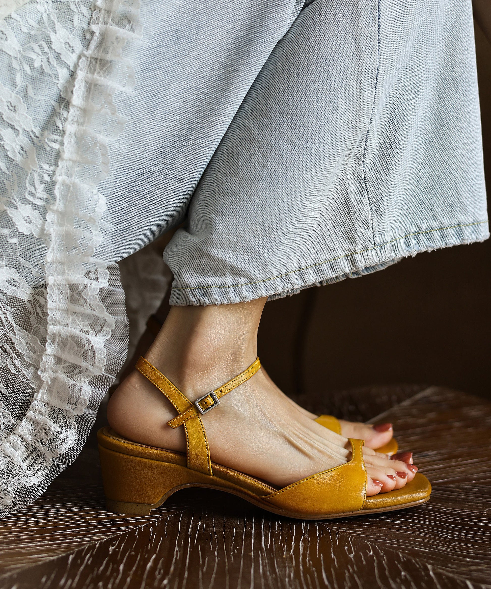 Dam Sandaler Chunky Med Peep Toe 0