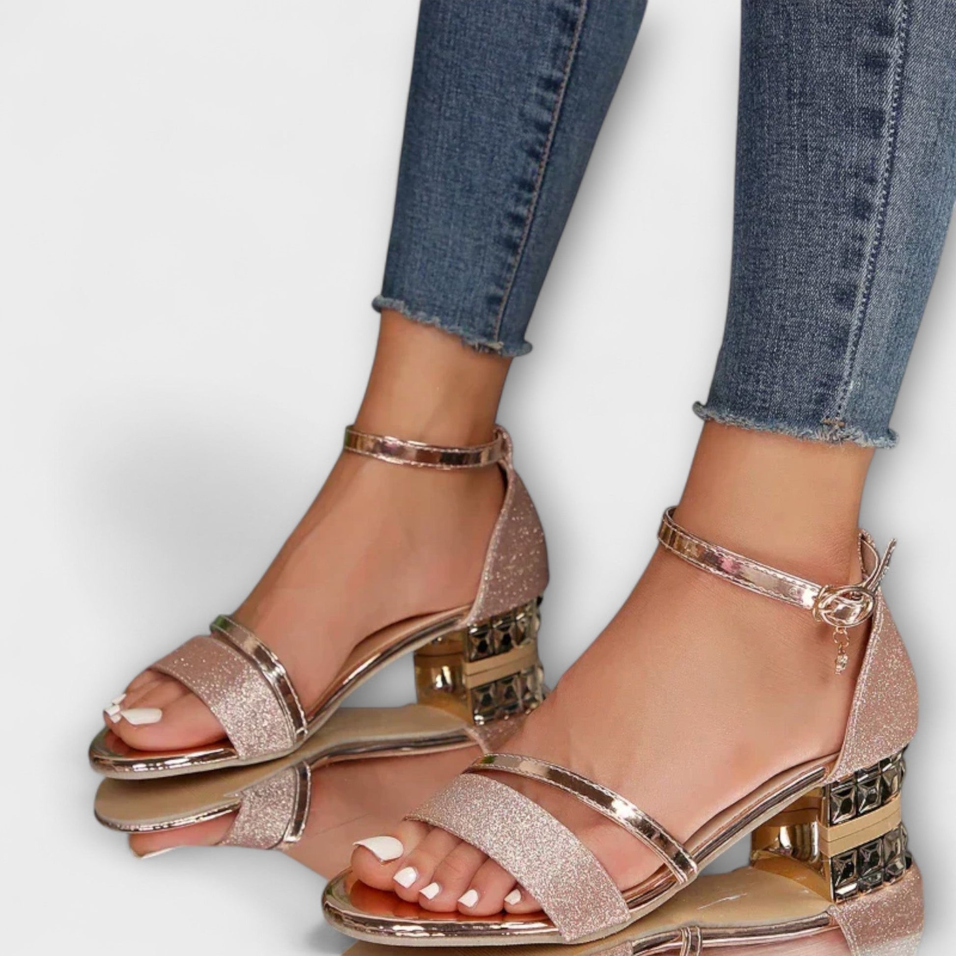 Dam Sandaler med Guldaccenter Justerbara Remmar 5