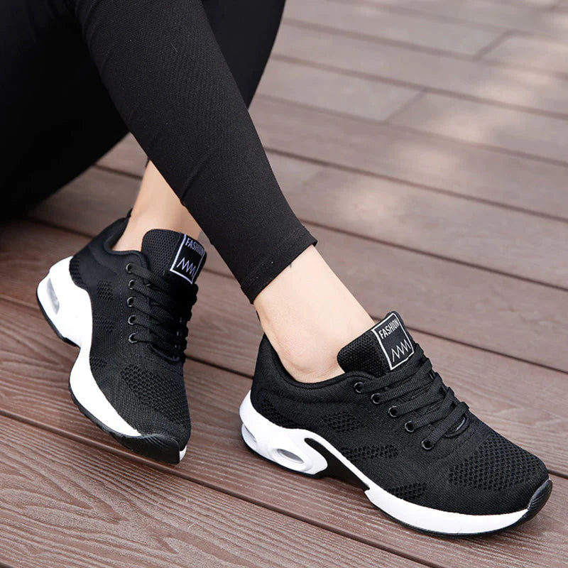 Dam Sneakers Sportig Design 3