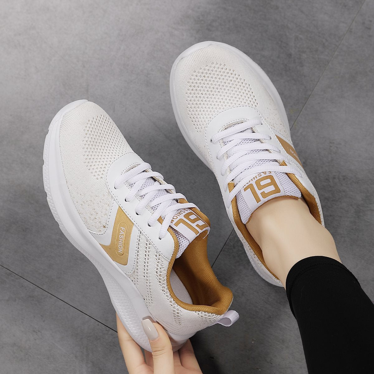 Dam Sneakers Sportig Design med Halkfri Sula 2