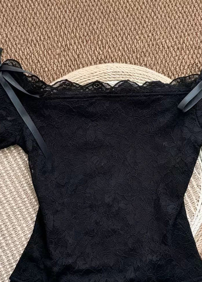 Dam Topp med Slash Halsringning och Rosett Detalj 1