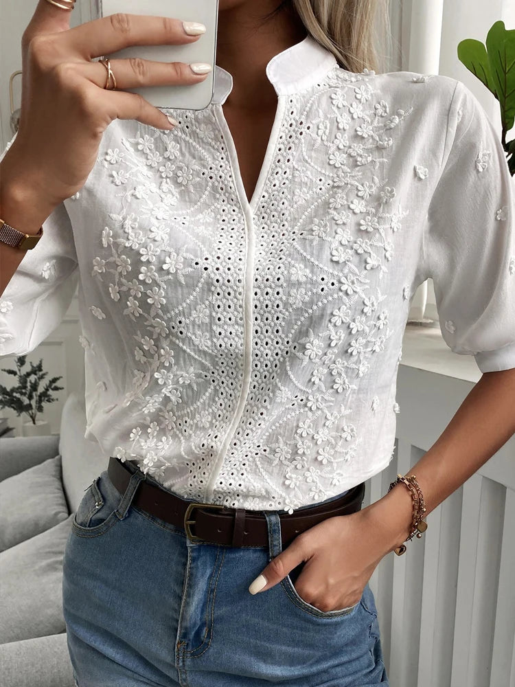 Dam V-ringad Blommig Broderad Blus 3