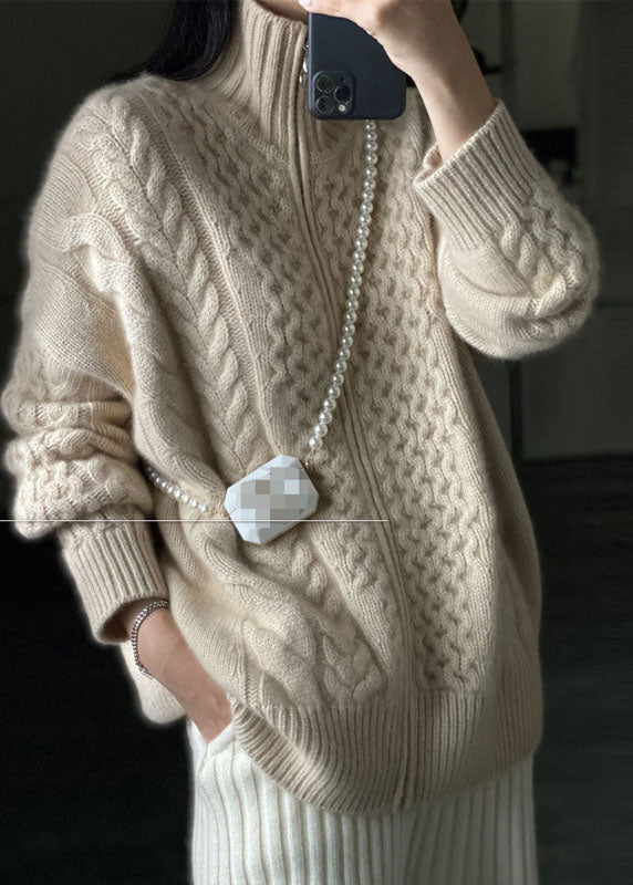 Damens Kappa i Beige med Dragkedja och Stickad Design 1