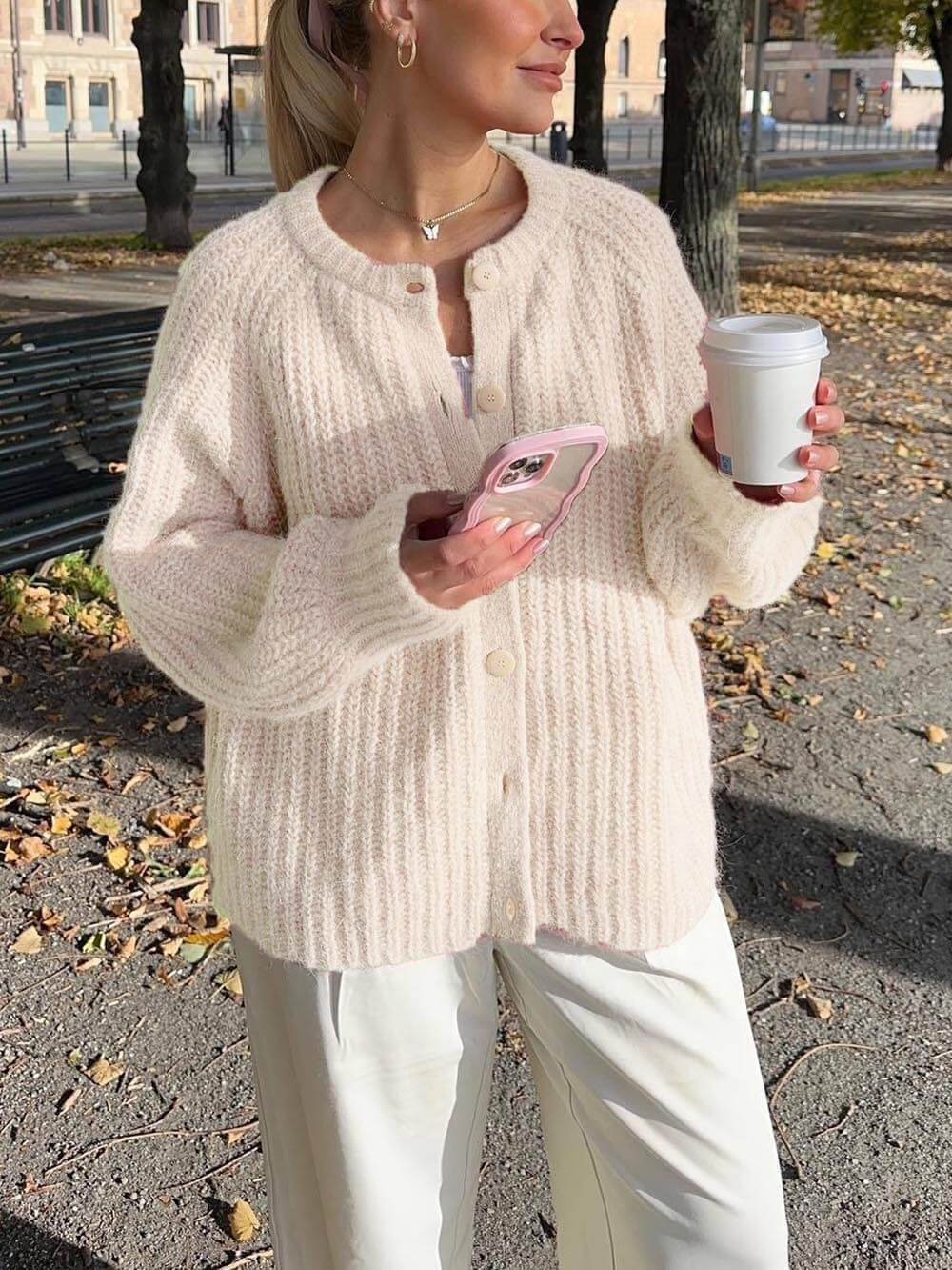 Damens Långärmad Cardigan i Avslappnad Stil 2