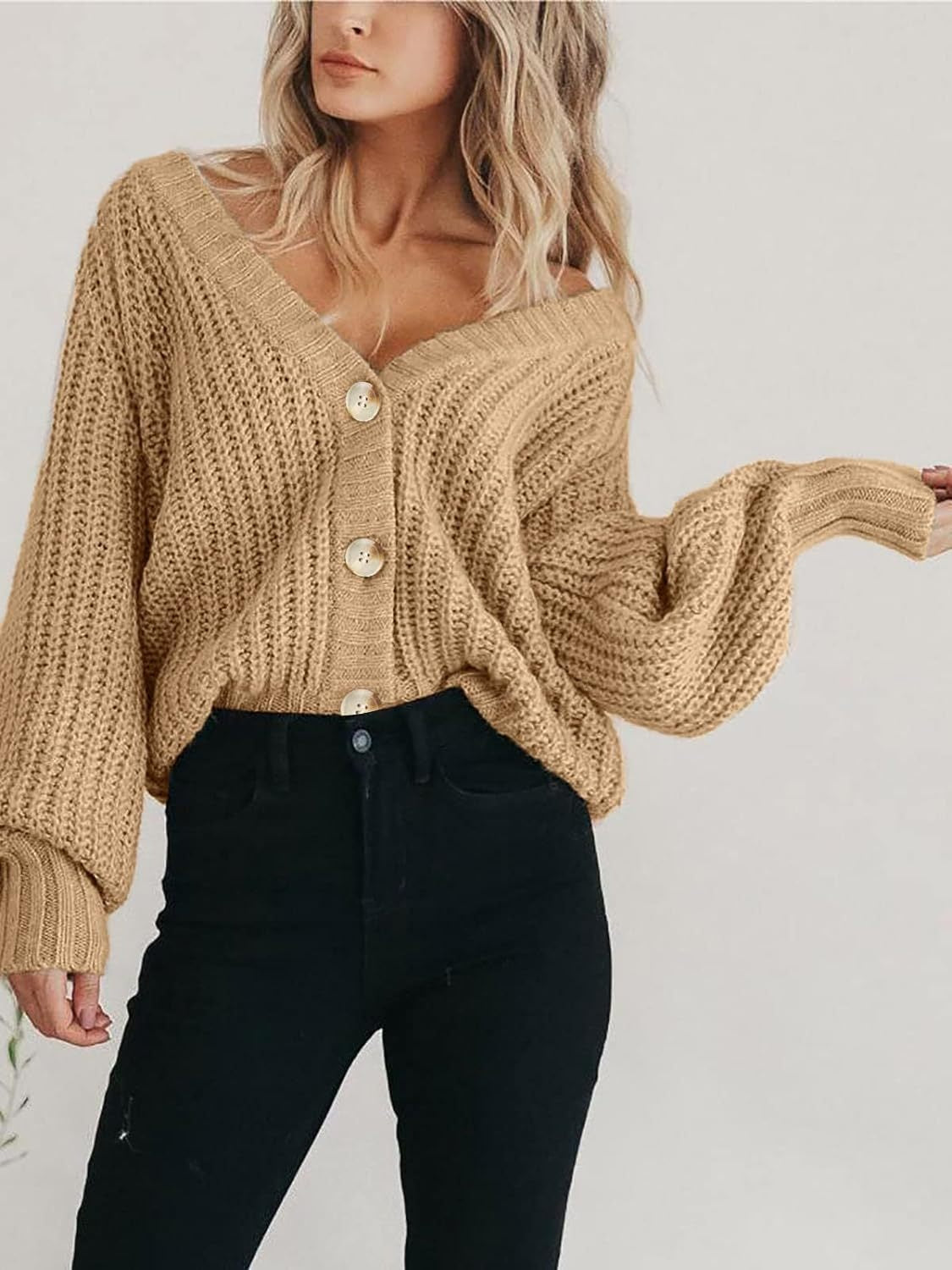 Damens Långärmad Cardigan med Knäppning i Chunky Stickad Design 2