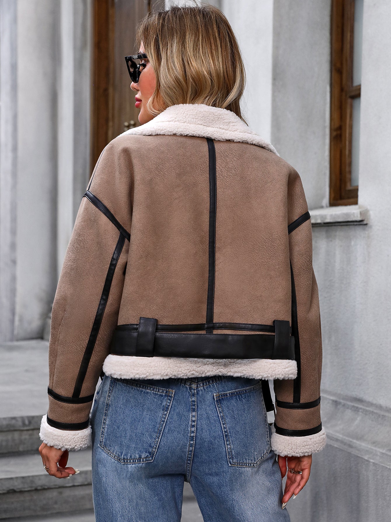 Damernas Beskurna Sherparock med Vintage Detaljer 4