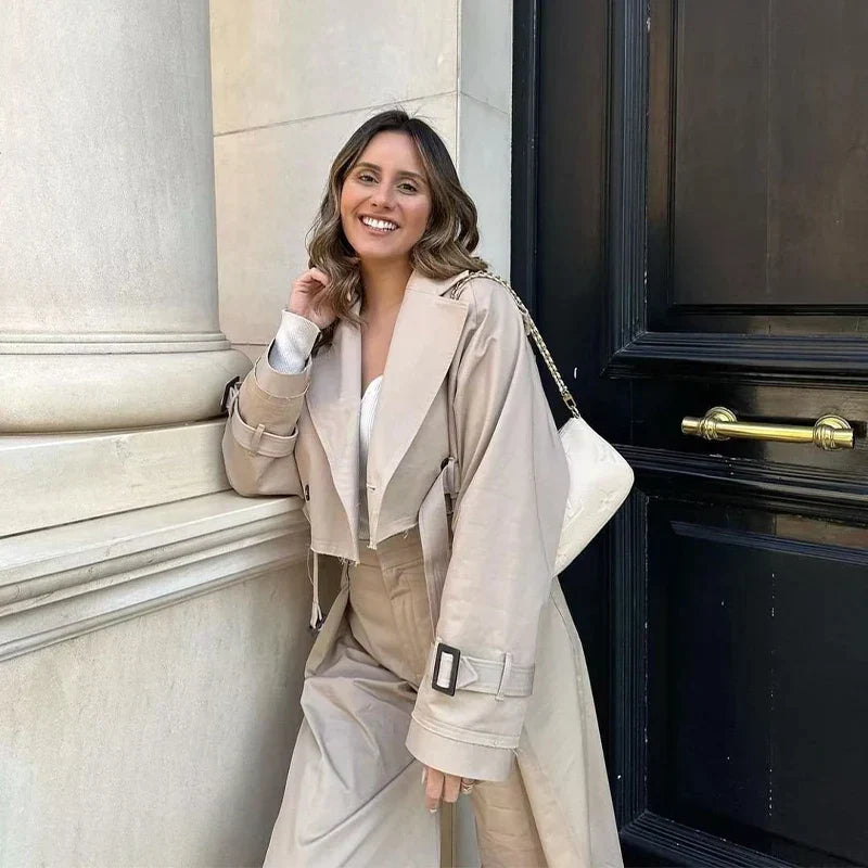 Damernas Trenchcoat i Klassisk Stil 4