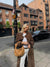 Damernas Trenchcoat i Suède Look Midi med Dubbelknäppning och Bälte 3