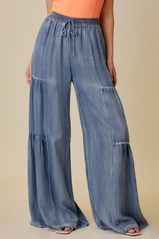 Damernas Vida Byxor med Volanger i Tvättad Denim 1