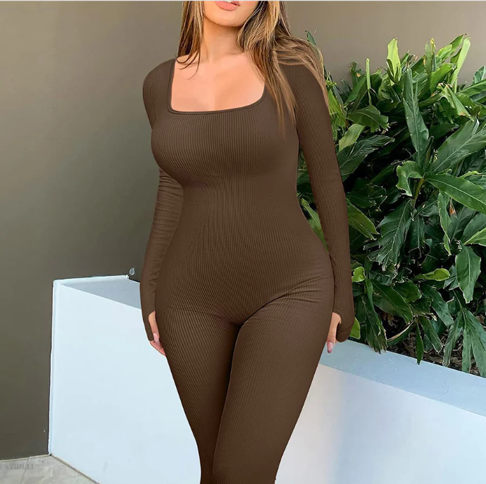 Damernas Yoga Jumpsuit Med Fyrkantig Hals och Flatterande Passform 6