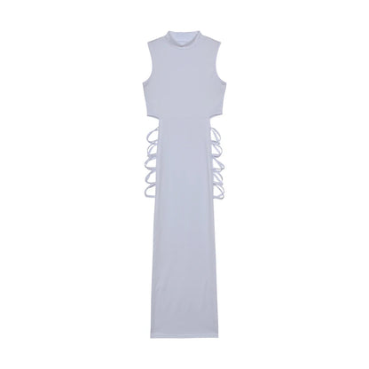 Damklänning med Criss Cross Cut Out 1