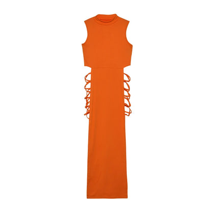 Damklänning med Criss Cross Cut Out 3