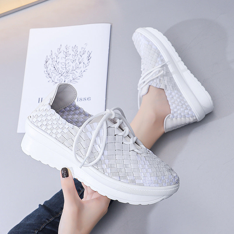 Damsneakers med Flätad Design och Komfort 7