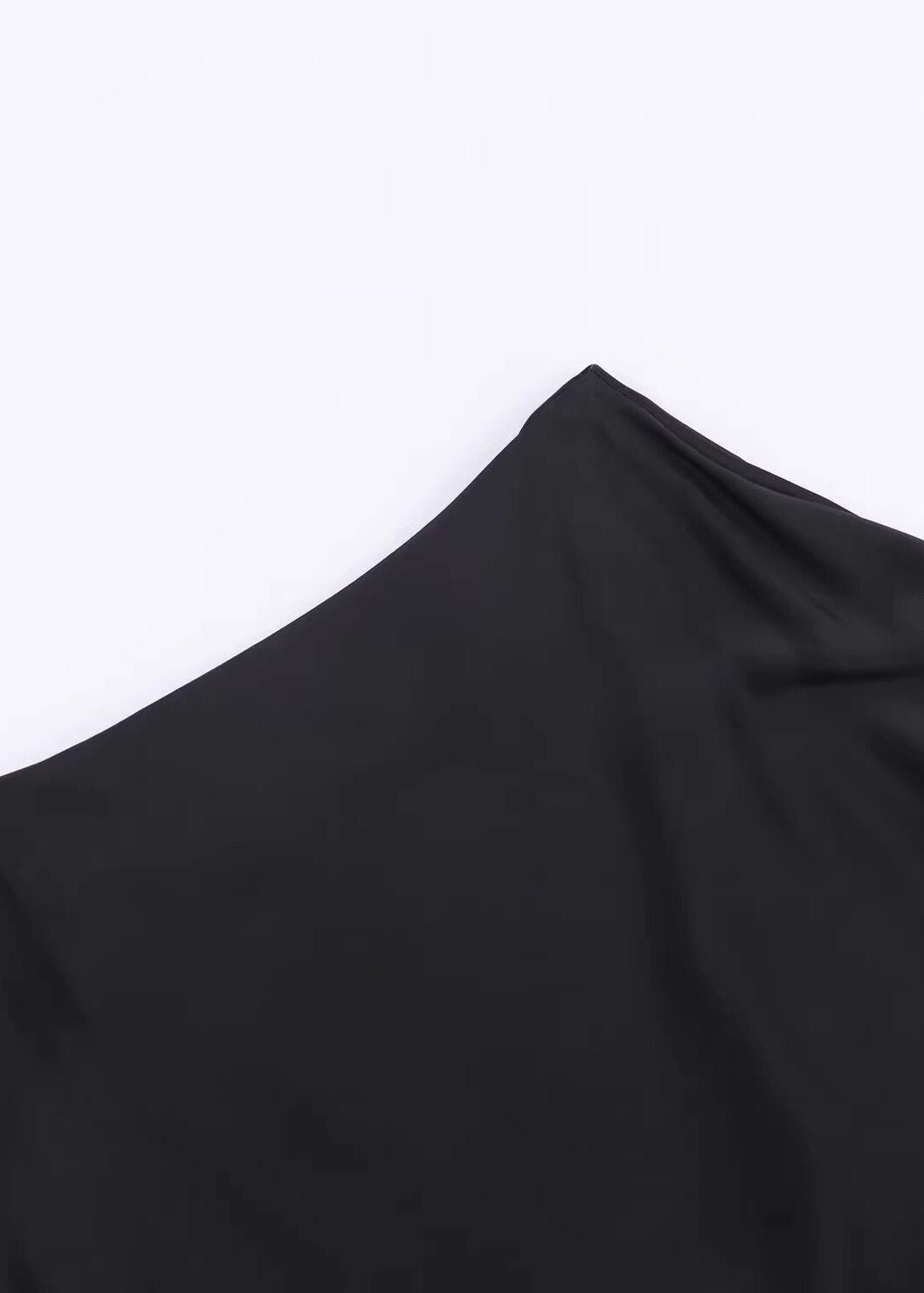 Damtop Cold Shoulder med Spetsdetaljer och Patchwork 4