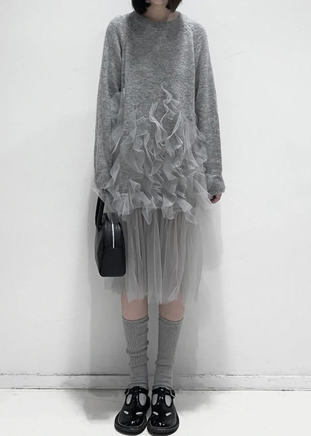 Grå Ruffled Tulle Klänning för Damer 1