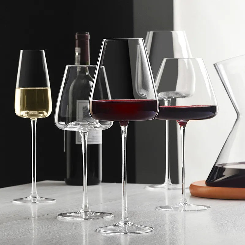 Handgjort vin- och champagneglasset med raffinerad design 5