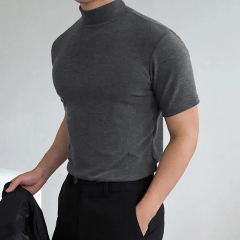 Herr-T-shirt med hög krage och casual passform för vardagsbruk 2