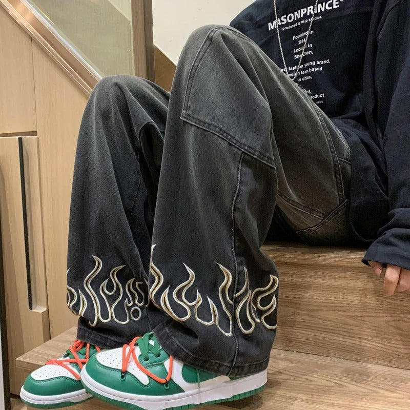 Herr Jeans med Unik Elddesign i Mjuk Denim 4