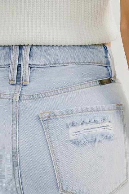 Högmidjade Jeans Med Distressad Design Ljus Denim 3