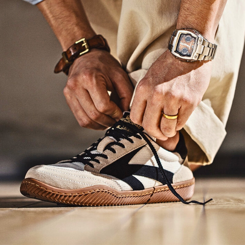 Klassiska Sneakers 1984 Stilren Design för Män och Kvinnor 1