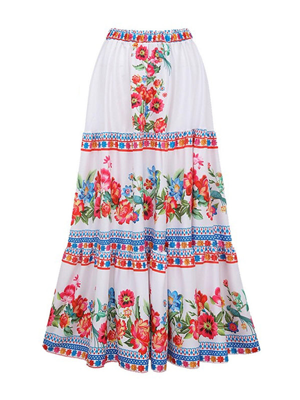 Kvinna Baddräkt med Blommönster och Kjol 9