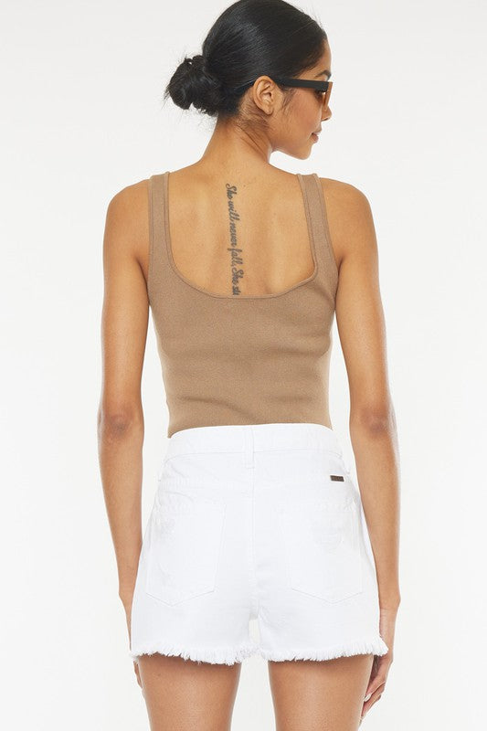 Kvinna Högmidjade Fransade Shorts Vit 4