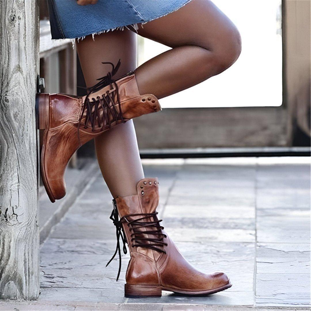 Kvinna Lace-Up Läderstövlar Klassisk Stil 2