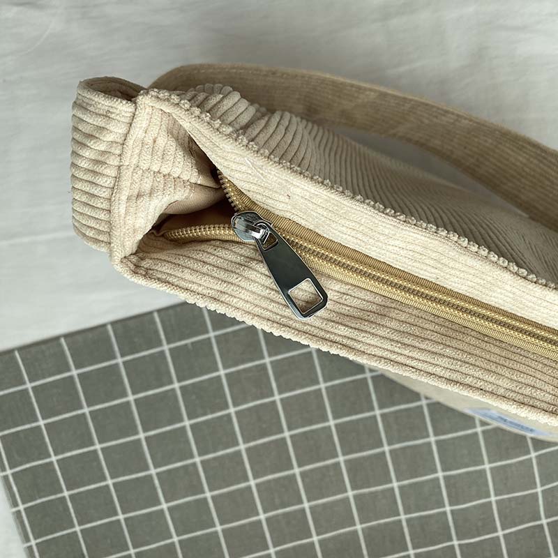 Kvinnors Axelväska i Tidlös Design 4