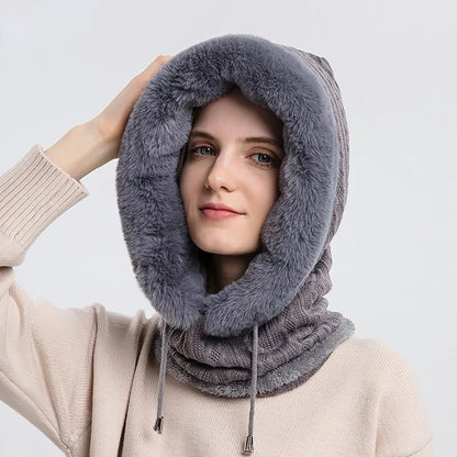 Kvinnors Balaclava med Kabelstickad Design 3